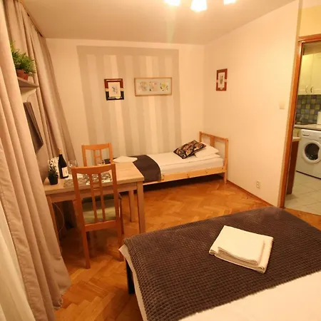 Superb Panska 5 Apartman Varsó